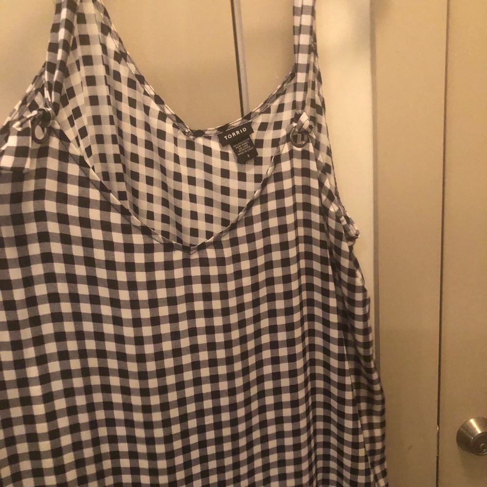 Never worn tank
